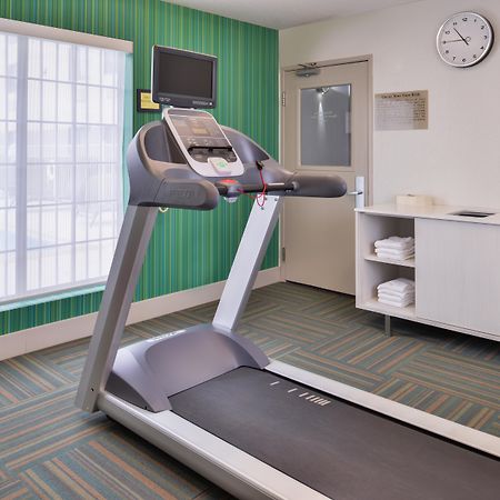 Holiday Inn Express Westley By Ihg Exterior photo