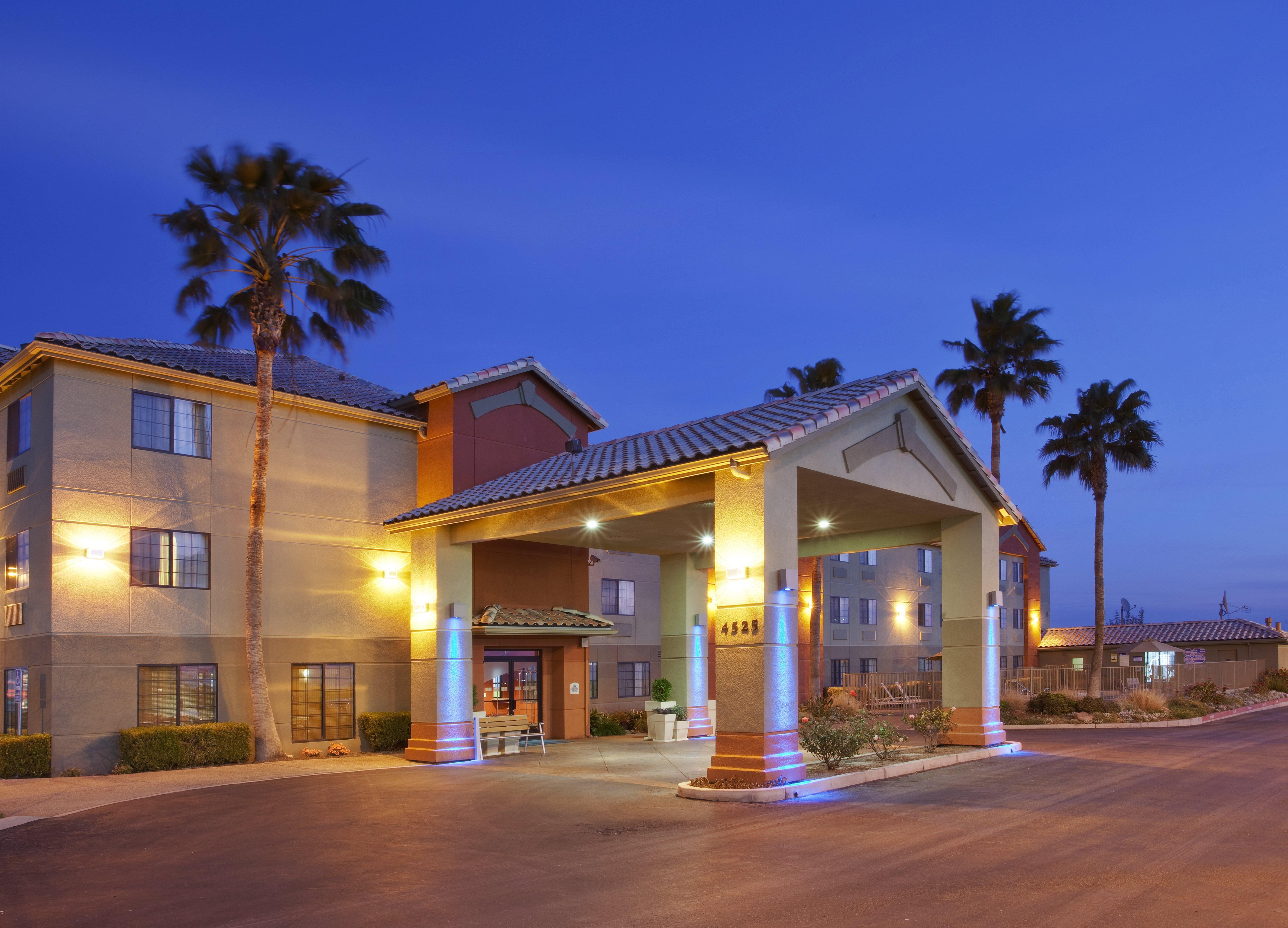 Holiday Inn Express Westley By Ihg Exterior photo