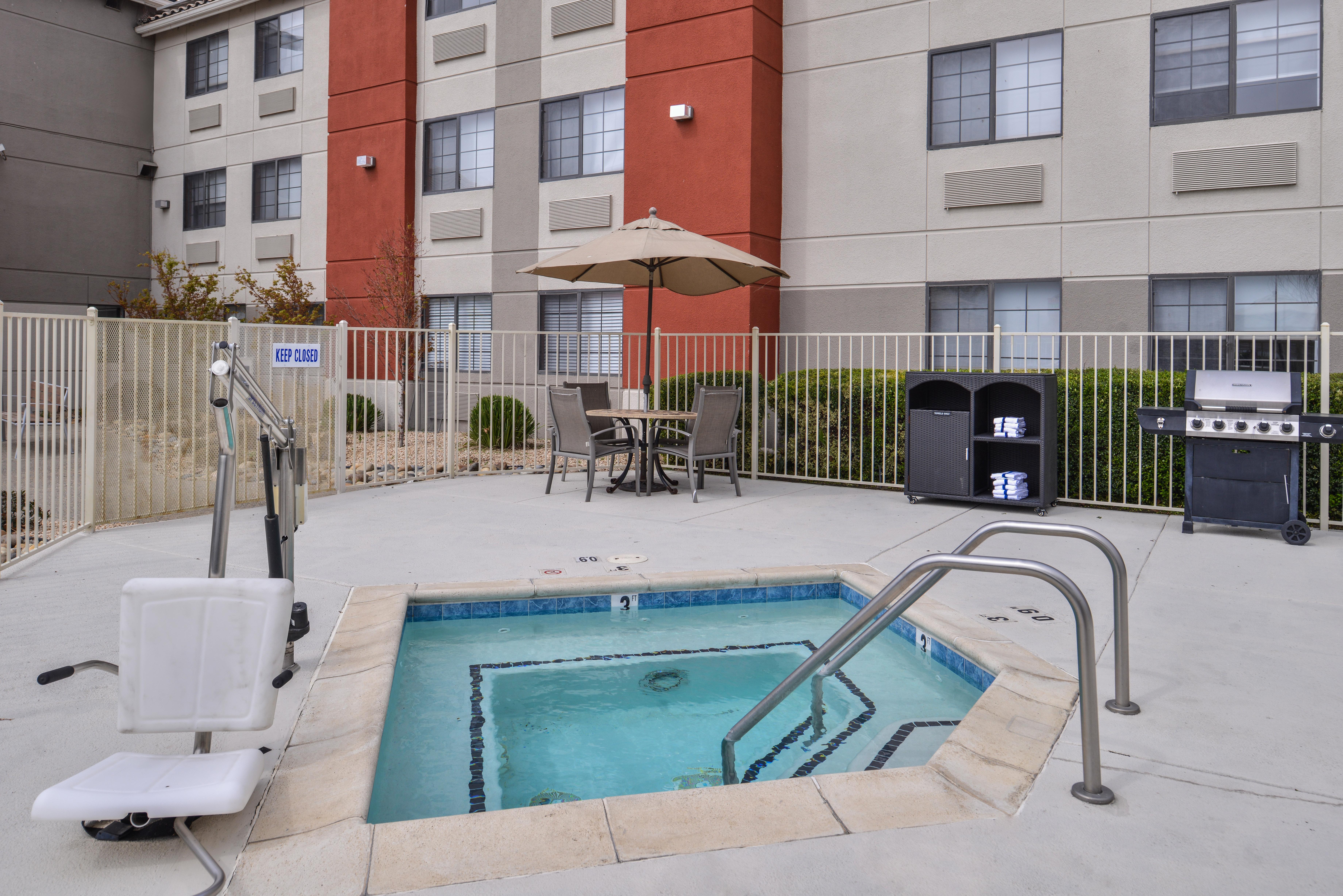 Holiday Inn Express Westley By Ihg Exterior photo